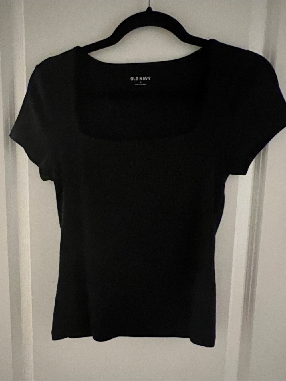 Old Navy Black Square-Neck Short Sleeve Tee